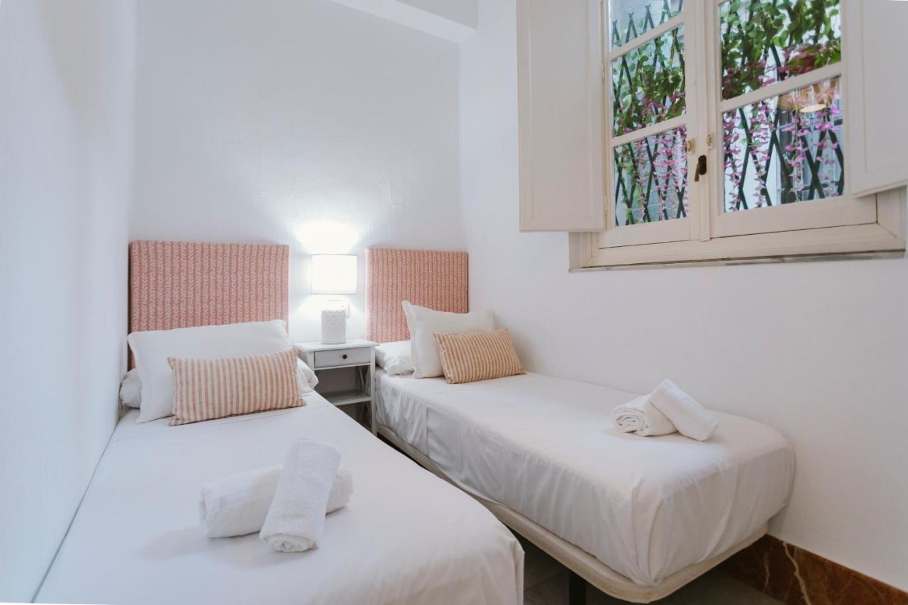 Bright And Cozy-1Bd 1Bth & 2Bd 1Bth- La Giralda Apartment Seville Exterior photo